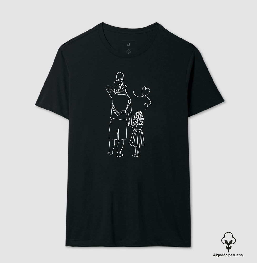 Pai com 2 filhos: Menina maior e menino