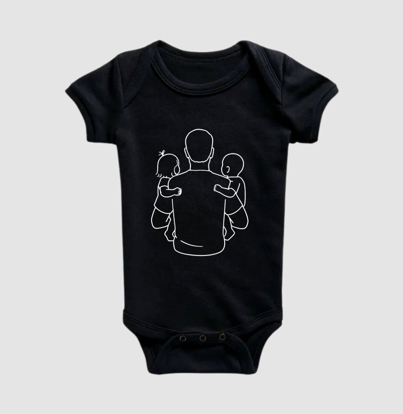 Pai com 2 filhos gêmeos - Menino e menina - Baby
